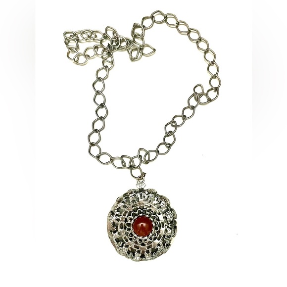 Elegant Vintage Silver Necklace with Red Center Stone and Filigree Pendant - Picture 1 of 4